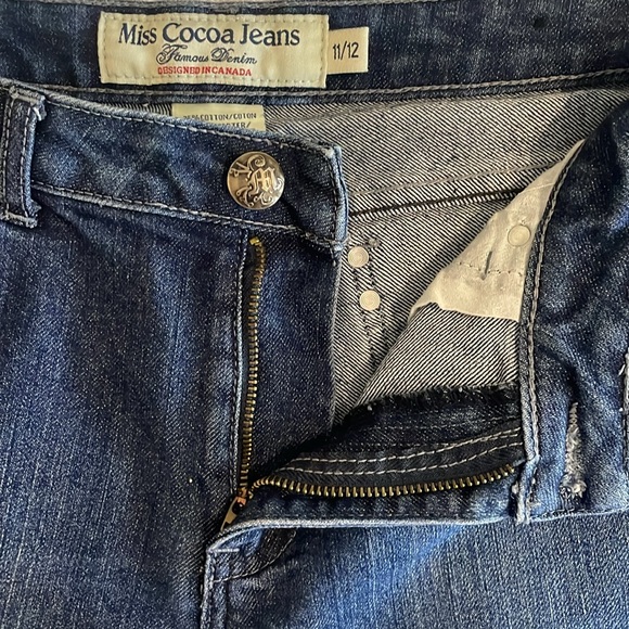 2/$30 Miss Cocoa Rolled Cuff Denim Jean Shorts Size 11/12 - Picture 12 of 13
